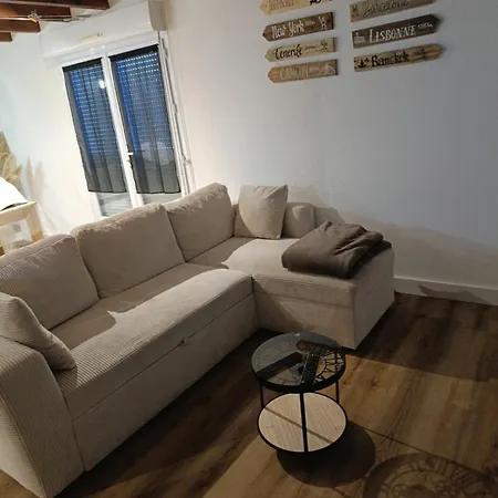 Cosy Et Relooke Apartament